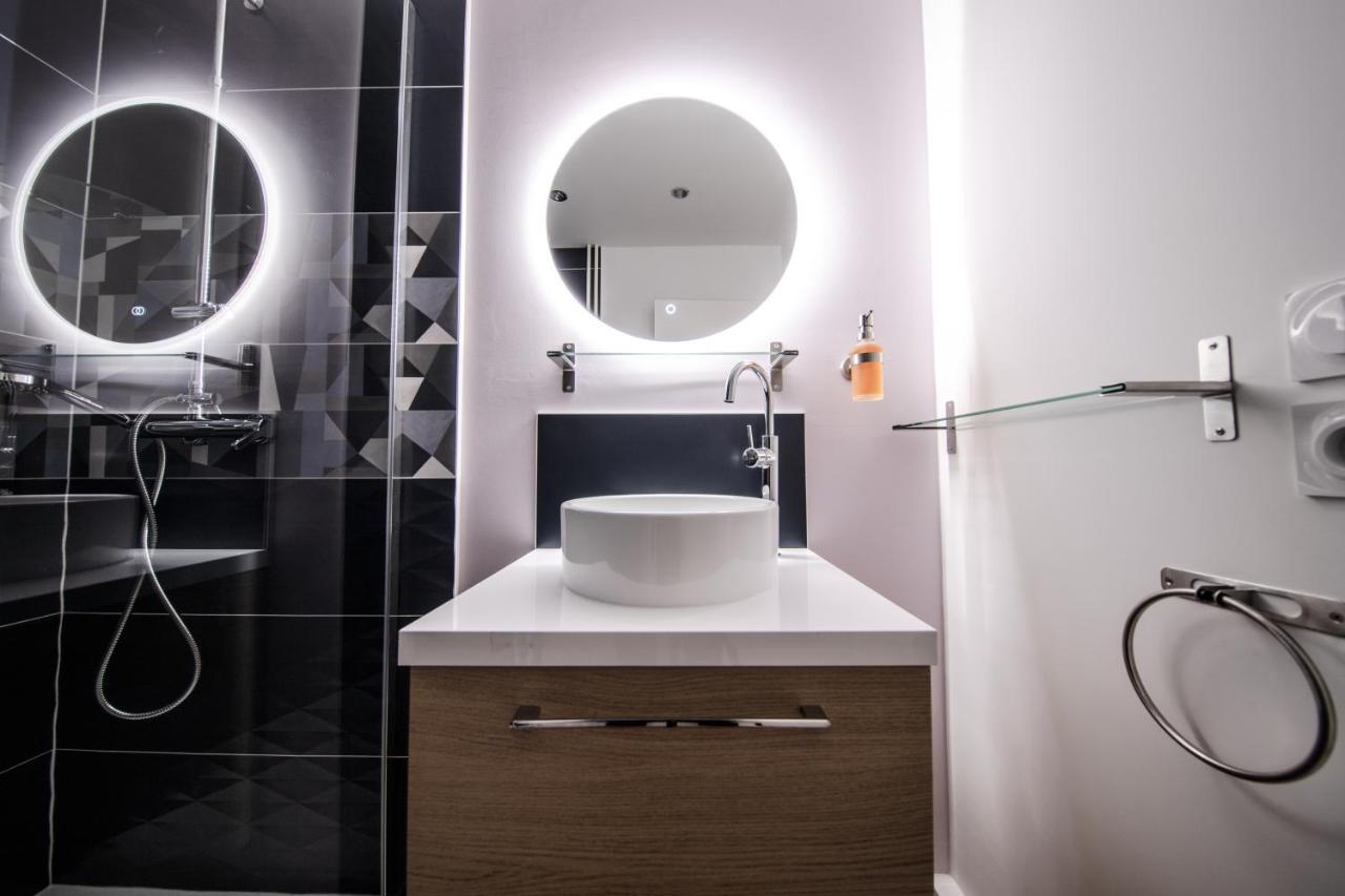 Le Petit Panam - Appartement Prive De 45 M2 - 2 A 4 Personnes - Parking Prive Metz Bagian luar foto